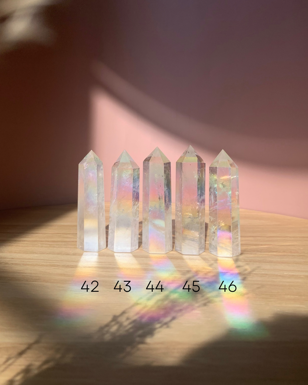 Choisi ton Aura Quartz Clair * 7 - 8 CM * 35 - 50 GRAM . énergie positive . Tour de pointe . Angel Quartz