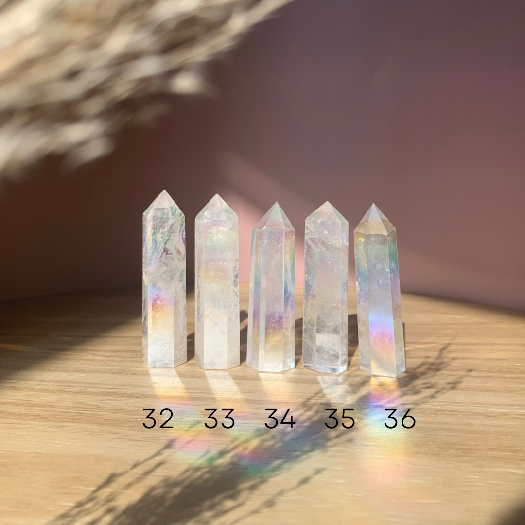 Choisi ton Aura Quartz Clair * 7 - 8 CM * 35 - 50 GRAM . énergie positive . Tour de pointe . Angel Quartz
