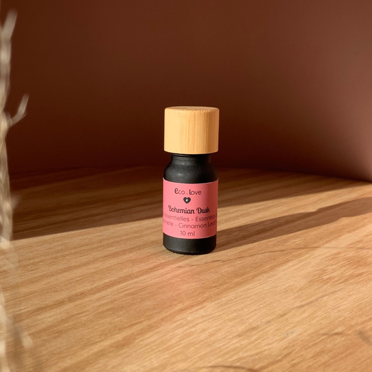 Huile Essentielle BOHEMIAN DUSK - Feuille de Cannelle + Pamplemousse Blanc + Orange + Verveine des Indes + Lavande + Poivre noir + Géranium + Menthe Poivrée