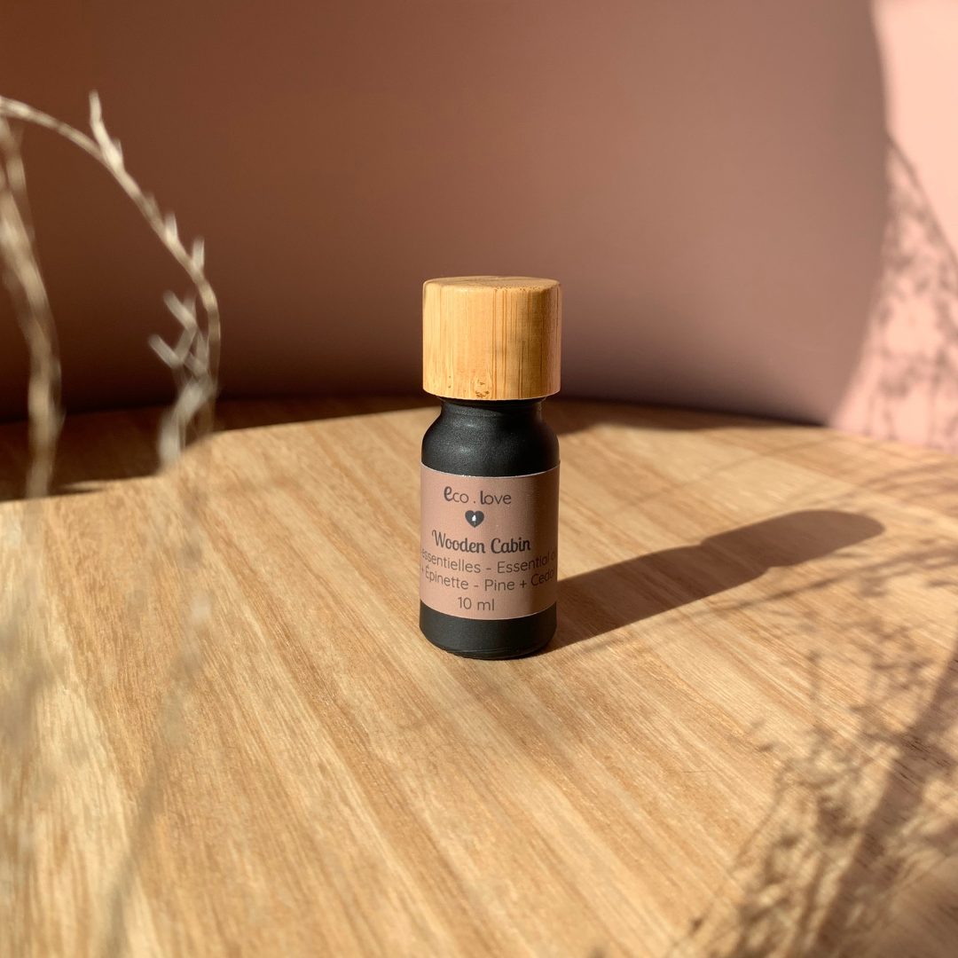 WOODEN CABIN — Synergie d'Huiles Essentielles — Pin + Cèdre + Épinette Noire + Sapin + Cyprès