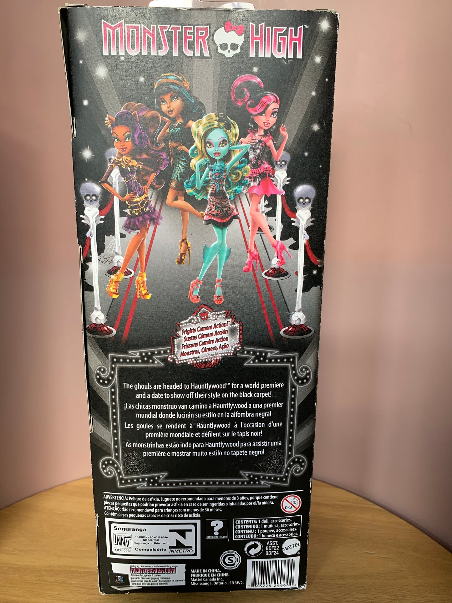 MONSTER HIGH - LAGOONA BLUE - Tapis Noir - Frissons Caméra Action - 2013-2014