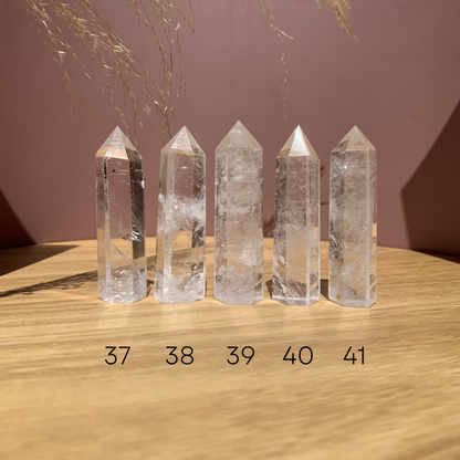 Choisi ton Quartz Clair * 7 - 8 CM * 36 -62 GRAM . énergie positive . Cristaux Naturels . Clarté d’esprit
