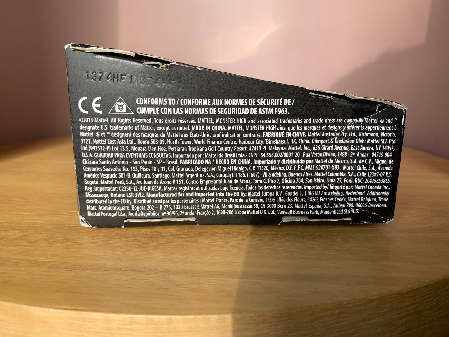 MONSTER HIGH - LAGOONA BLUE - Tapis Noir - Frissons Caméra Action - 2013-2014