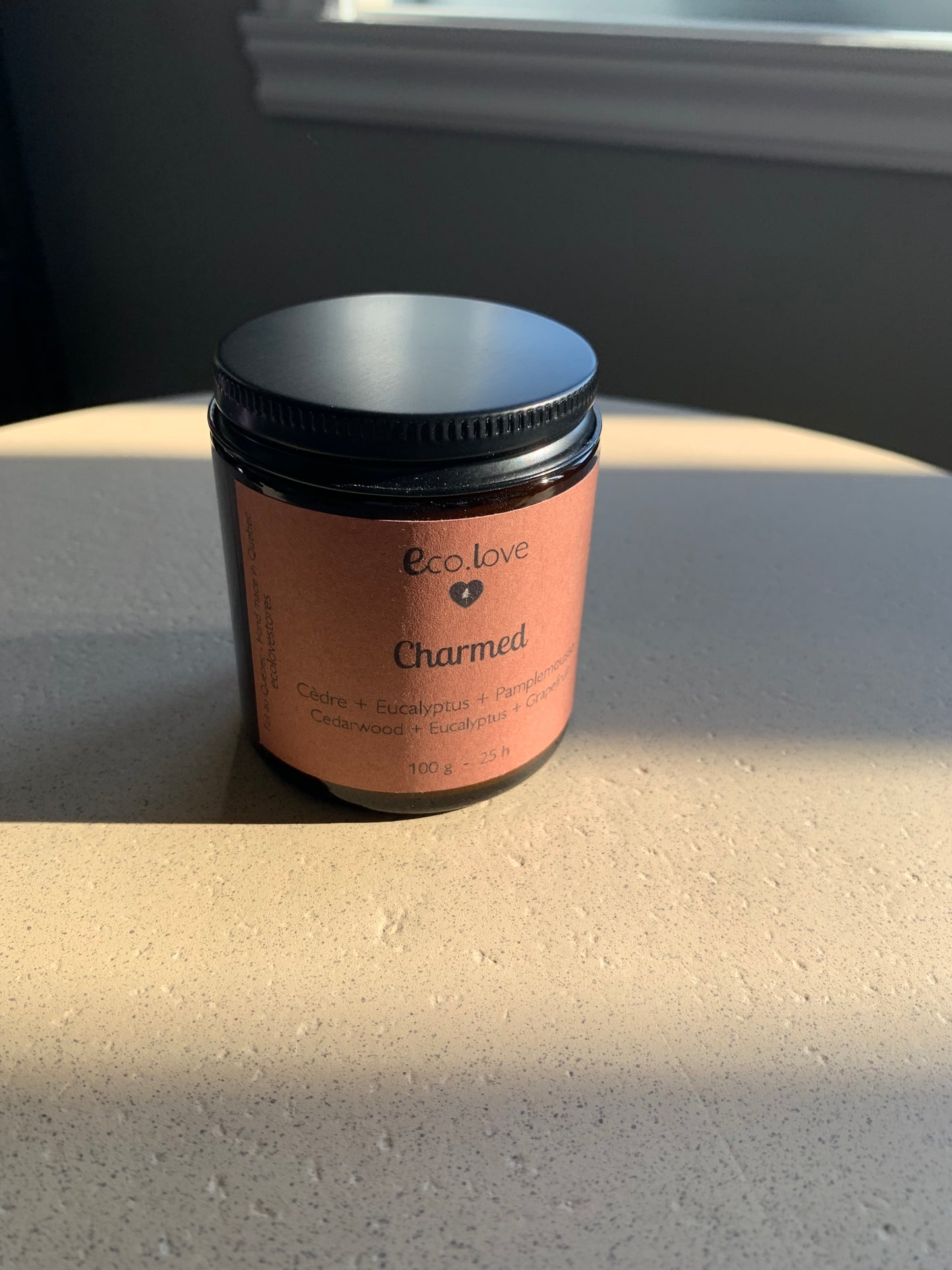 CHARMED  —  Bougie de soya  —  Cèdre + Lime + Eucalyptus + Pamplemousse + Baie de Genévrier + Cyprès