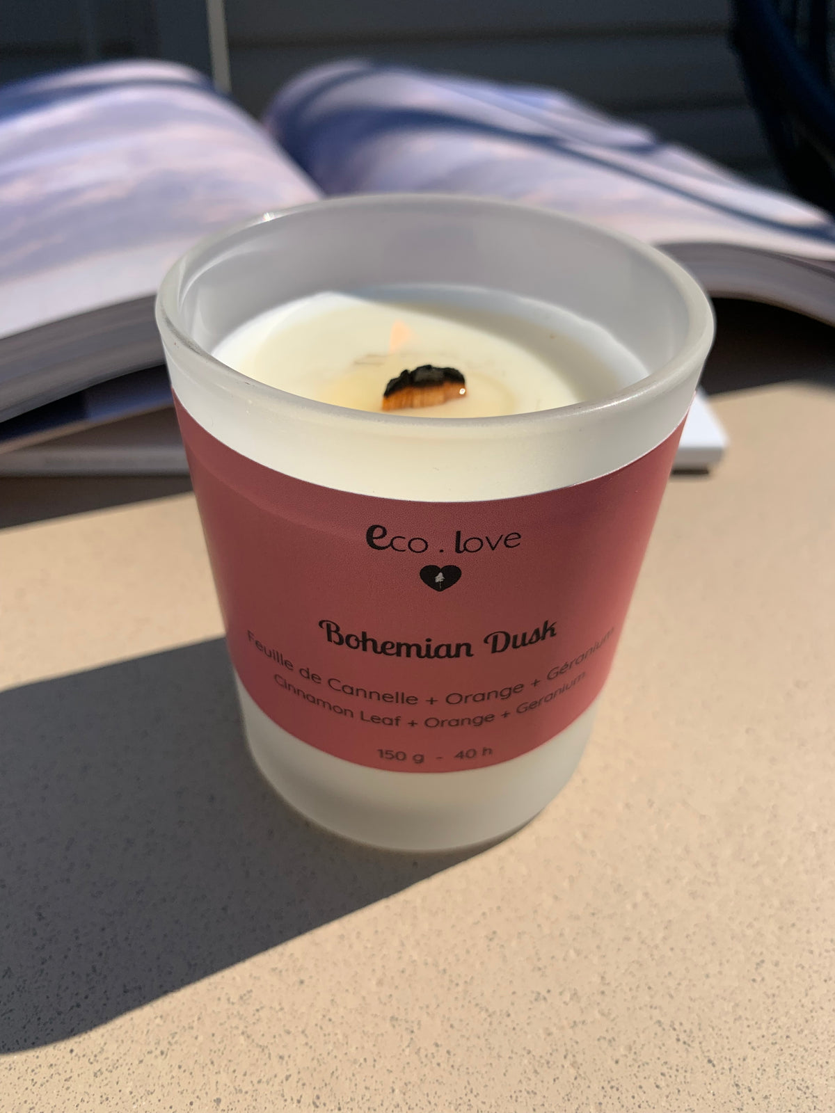 BOHEMIAN DUSK  —  Bougie de soya  —  Feuille de Cannelle + Pamplemousse Blanc + Orange*