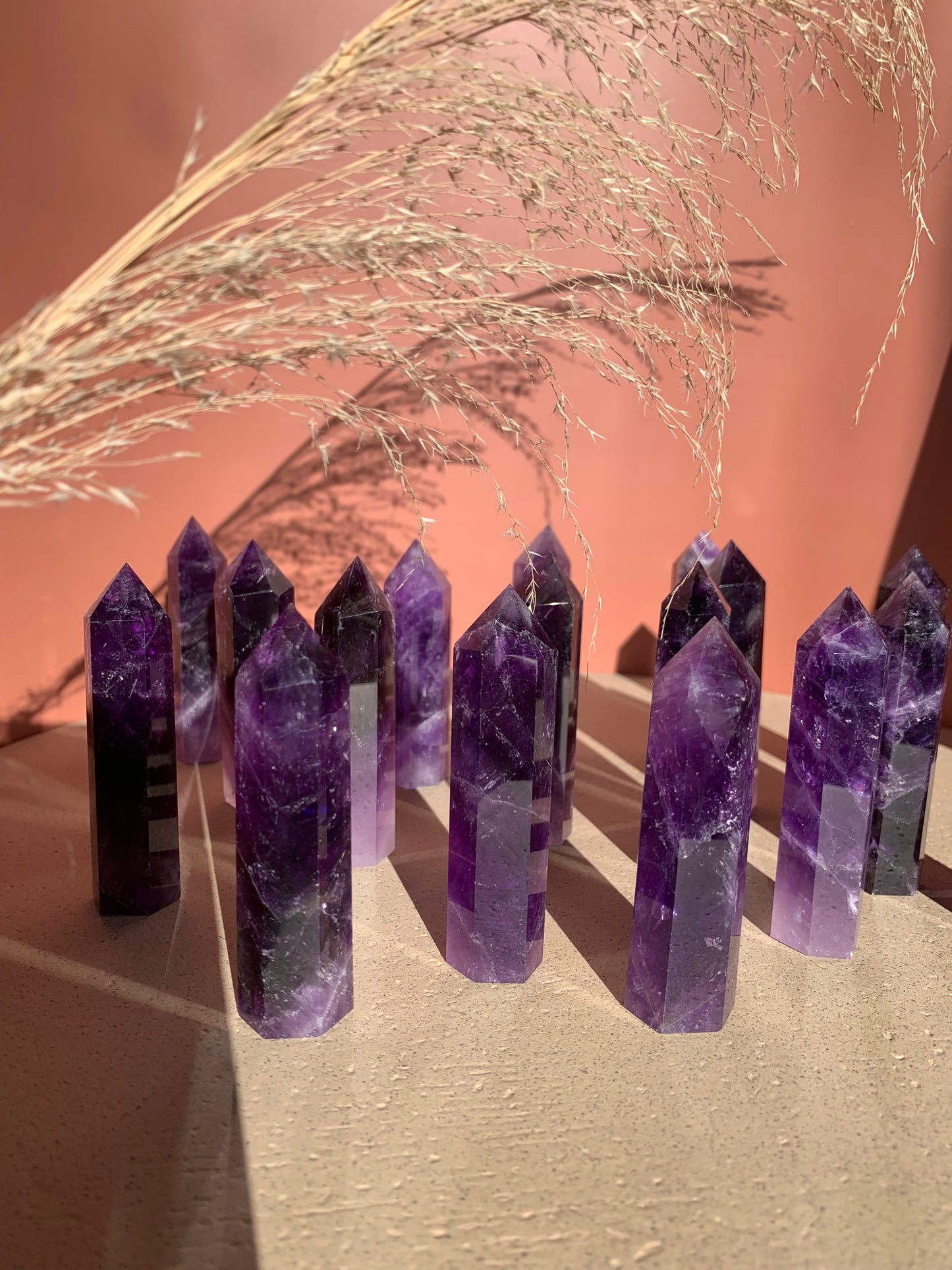 Choisis ton Améthyste * 7 - 8 CM * 36 - 55 GRAM . Pierre Naturelle . énergie positive . Crystal Tower . troisième œil . Tour d'Améthyste