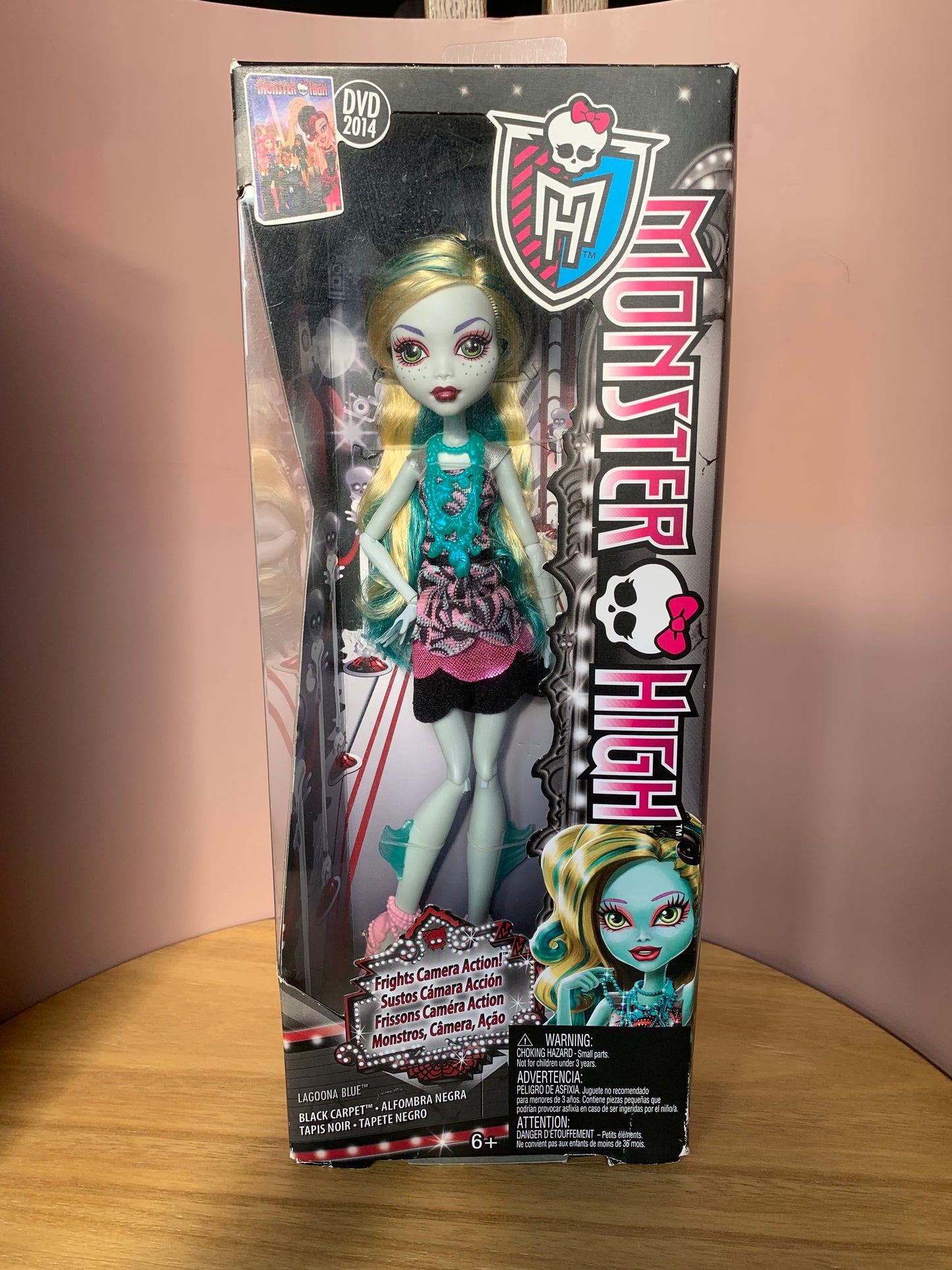 MONSTER HIGH - LAGOONA BLUE - Tapis Noir - Frissons Caméra Action - 2013-2014